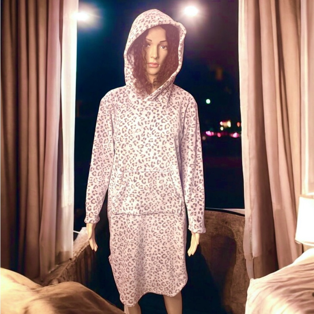Leopard Print Hooded Sleepwear